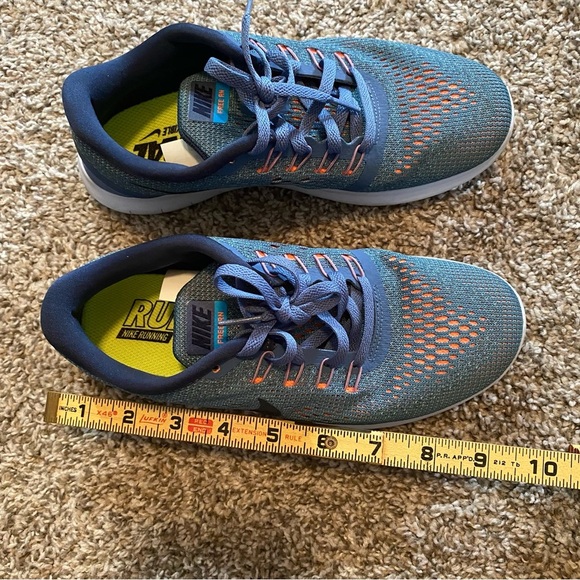 Nike Blue Running Sneakers Size 6 - Picture 8 of 8